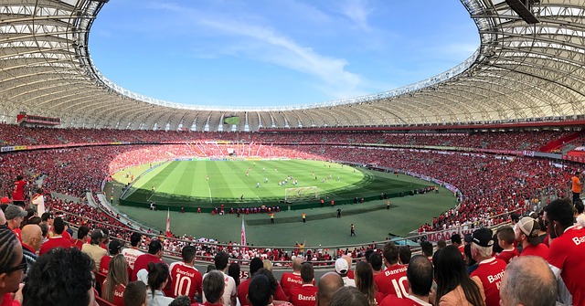并且屡次错